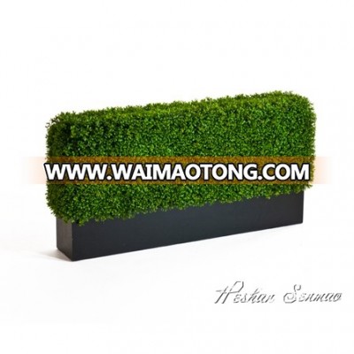 Customized size plastic grass hedges artificial grass fence with high quality